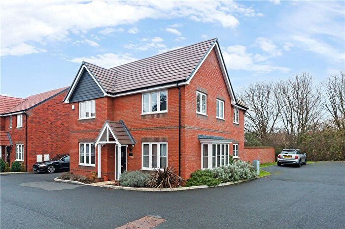 4 Bedroom Detached House For Sale In Nutsea Road, Nursling, Southampton, Hampshire, SO16