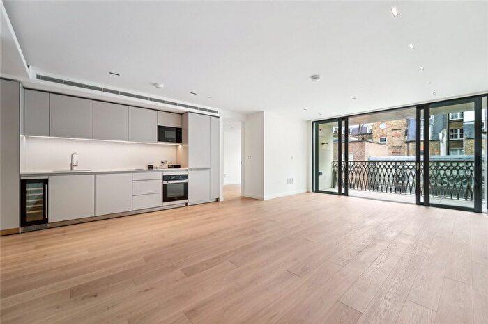 2 Bedroom Flat To Rent In Aybrook Street, London, W1U