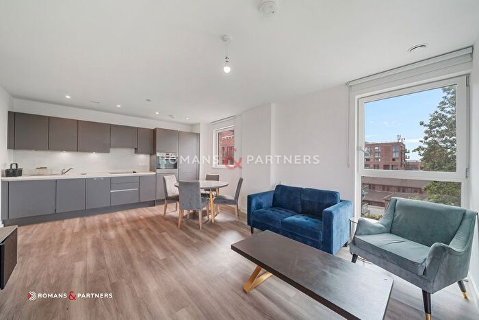 2 Bedroom Flat To Rent In St Pier Court, Upton Park, E13