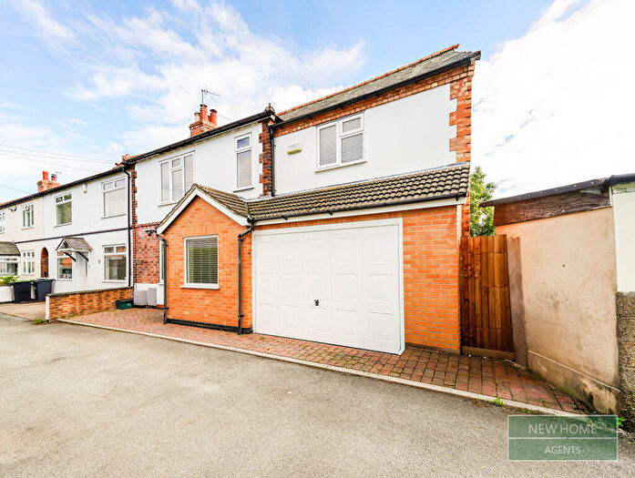 3 Bedroom End Of Terrace House For Sale In Ousebridge Crescent, Carlton, Nottingham, NG4