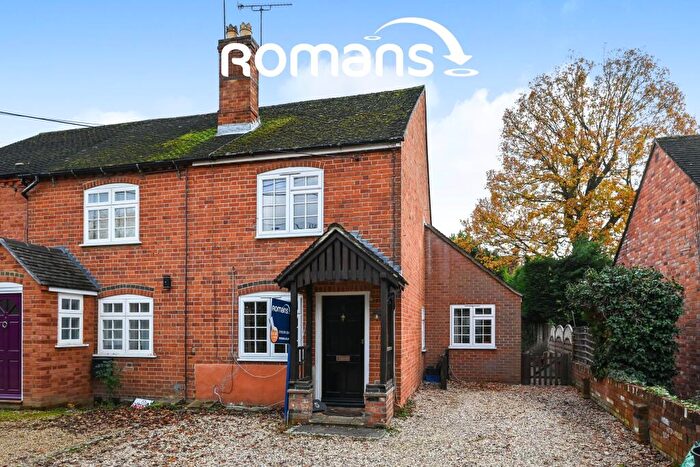 2 Bedroom Cottage To Rent In Budges Cottages, Keephatch Road, Wokingham, RG40
