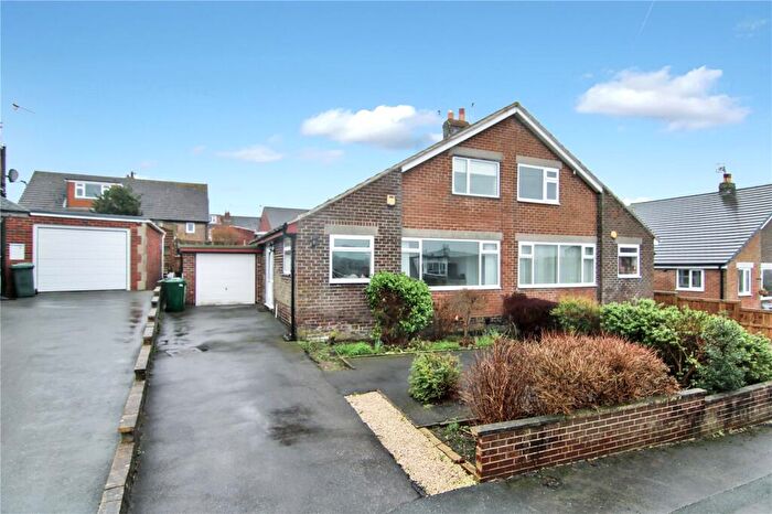 2 Bedroom Semi-Detached House For Sale In Craven Drive, Silsden, BD20