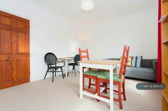 1 Bedroom Flat To Rent In Top Cavendish Road, Cambridge, CB1