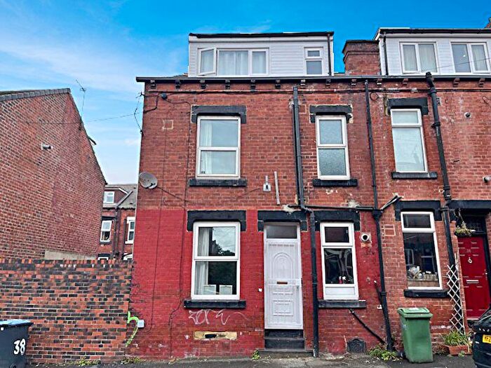 2 Bedroom Terraced House For Sale In Harold Street, Leeds, LS6