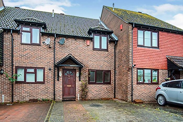 3 Bedroom Terraced House To Rent In Oaks Close, Westergate, Chichester, PO20