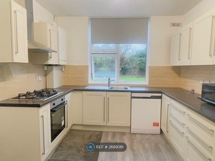 4 Bedroom Detached House To Rent In Church Road, Hayes, UB3