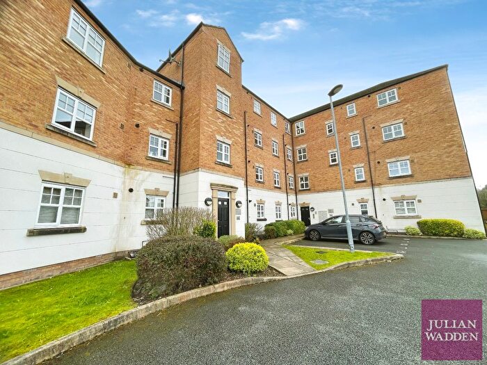2 Bedroom Flat To Rent In The Grange, Kings Road, Audenshaw, Manchester, M34