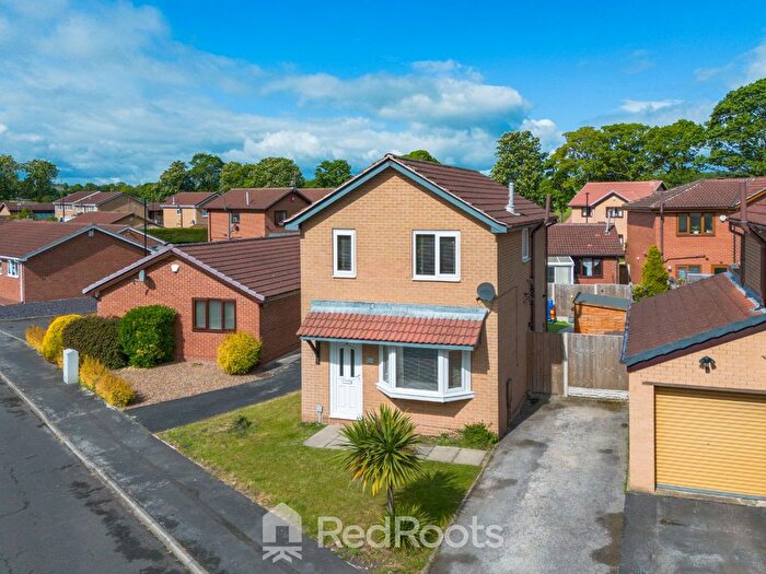 3 Bedroom Detached House For Sale In Valiant Gardens, Sprotbrough, Doncaster, DN5