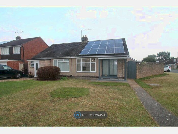 2 Bedroom Bungalow To Rent In Oundle Drive, Moulton, Northampton NN3