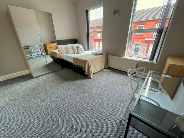 3 Bedroom Terraced House To Rent In Taunton Street, L15