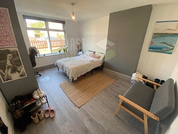 6 Bedroom Detached House To Rent In Great Arler Road, Clarendon Park, LE2