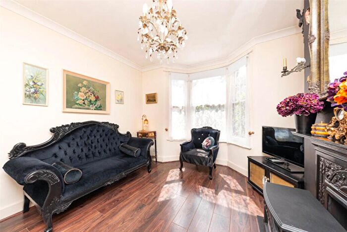 3 Bedroom Terraced House For Sale In Hartington Road, Walthamstow, London, E17