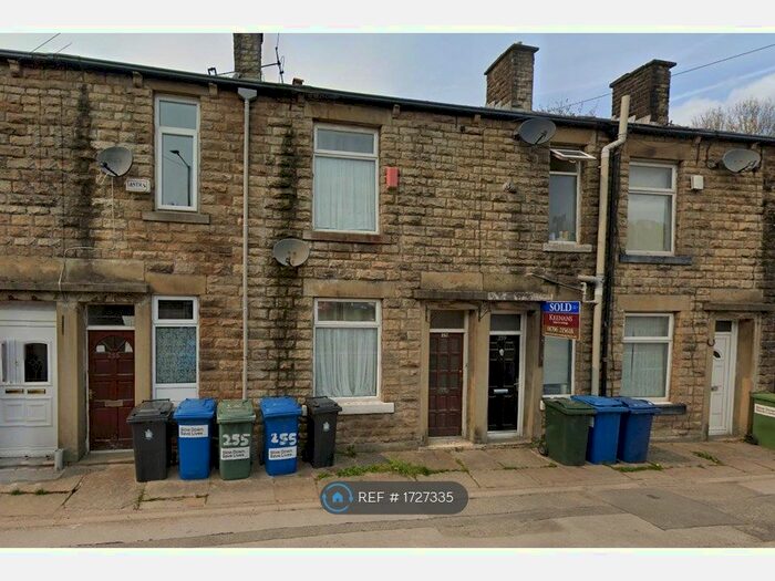 1 Bedroom Terraced House To Rent In Market Street, Whitworth, Rochdale, OL12