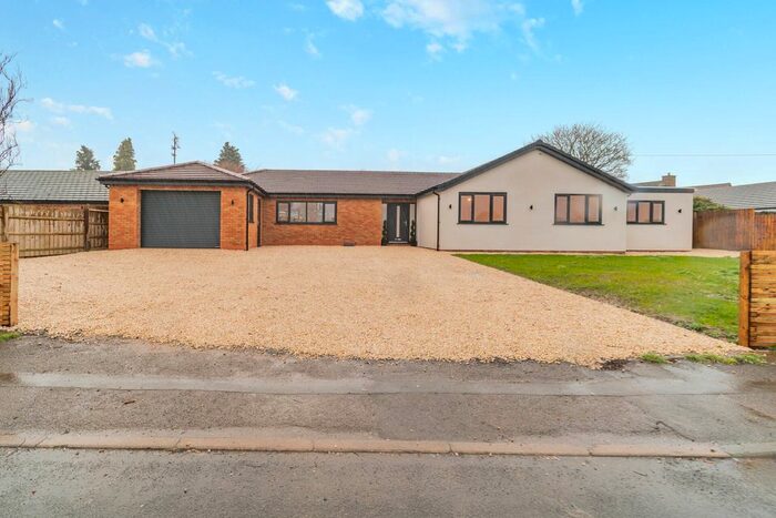 5 Bedroom Detached Bungalow For Sale In Watery Lane, Northampton, Nether Heyford, NN7