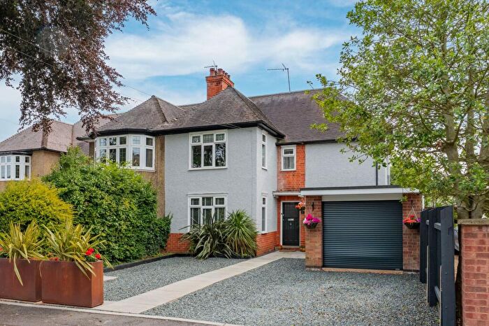 4 Bedroom Semi Detached House For Sale In Redwell Road, Wellingborough, NN8