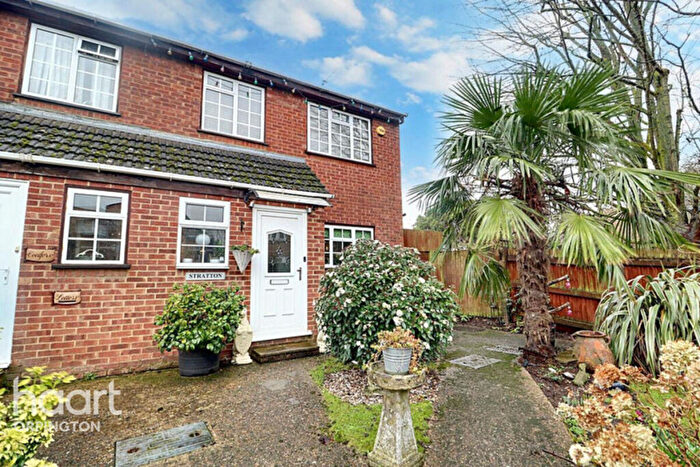 3 Bedroom Semi-Detached House For Sale In Main Road, Orpington, BR5