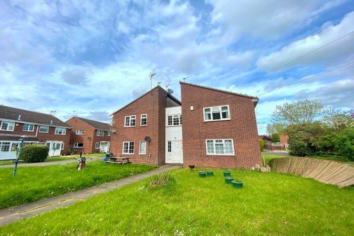 Studio To Rent In Langdale Grove, Nottingham, NG13