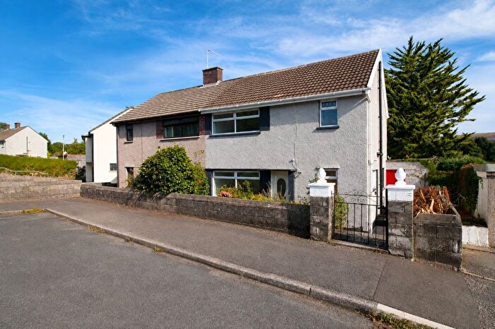 3 Bedroom Semi-Detached House For Sale In Heol Salem, Church Village, Pontypridd, CF38