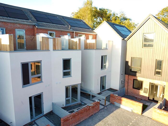 3 Bedroom Property For Sale In St. Nicholas Road, Beverley, HU17