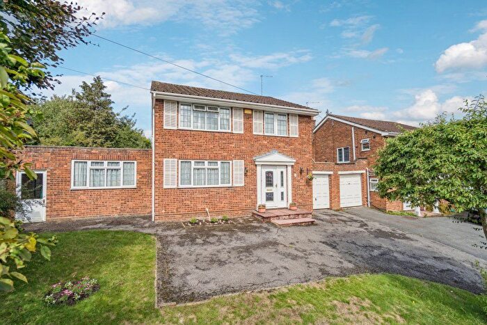 4 Bedroom Detached House For Sale In Daws Lea, High Wycombe, Buckinghamshire, HP11