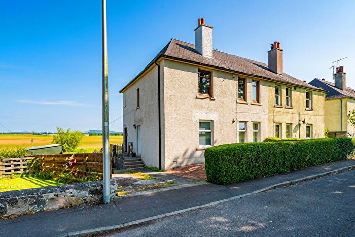 2 Bedroom Flat For Sale In Ladybank Road, Pitlessie, KY15