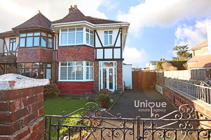 3 Bedroom Semi-Detached House For Sale In Fleetwood Road, Thornton-Cleveleys, FY5