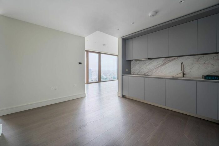 1 Bedroom Flat To Rent In Houndsditch, Shoreditch, London, EC3A