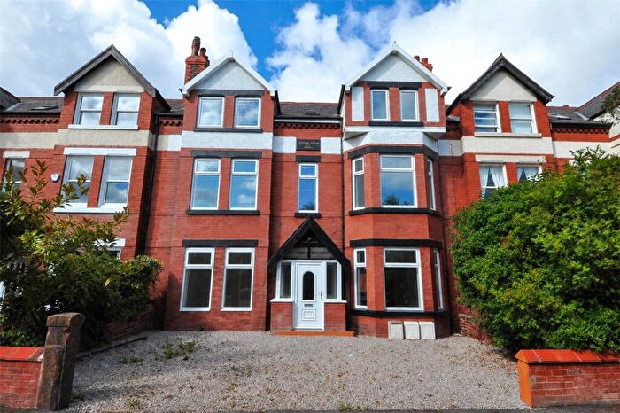 2 Bedroom Apartment For Sale In Drummond Road, Hoylake, Wirral, CH47