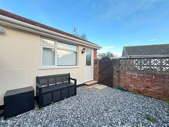 1 Bedroom Bungalow To Rent In Riverside, Rope Walk, Littlehampton, West Sussex, BN17