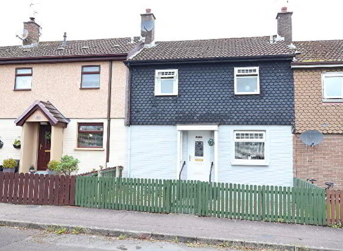 2 Bedroom Mid Terraced House For Sale In Lincoln Court, Londonderry, BT47