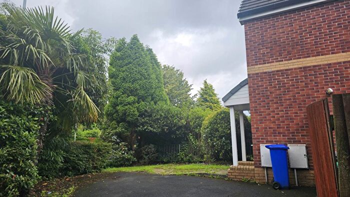 3 Bedroom Semi-Detached House To Rent In Victoria Avenue East, Blackley, M9