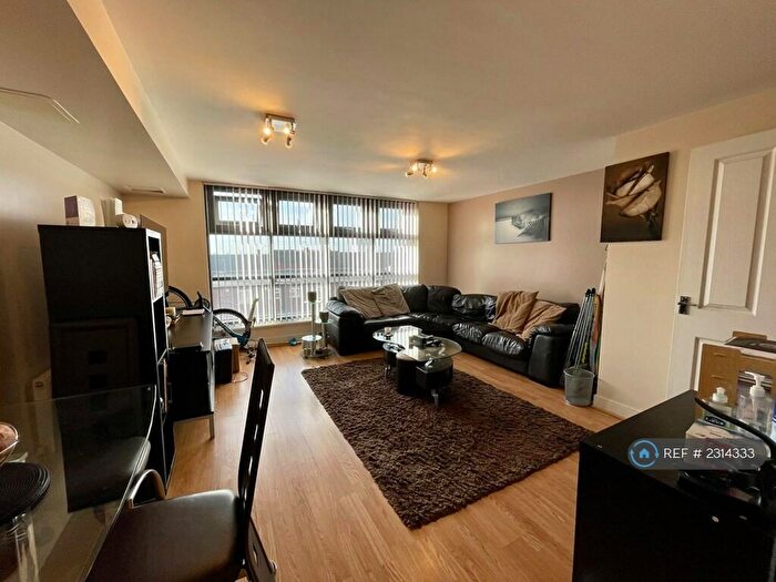 2 Bedroom Flat To Rent In Invito House, Ilford, IG2