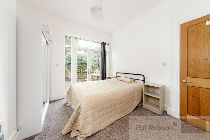2 Bedroom Apartment To Rent In Akenside Terrace, Jesmond, Newcastle Upon Tyne, NE2