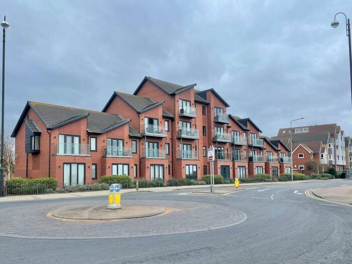 3 Bedroom Mews To Rent In Winter Gardens Close, Cleethorpes, DN35