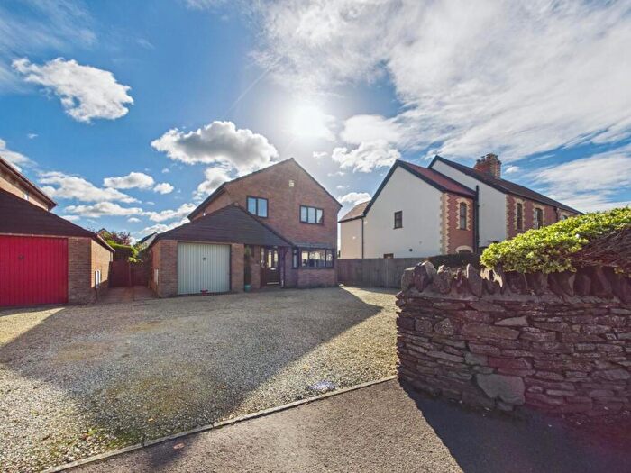4 Bedroom Detached House For Sale In Westerleigh Road, Yate, Bristol, BS37