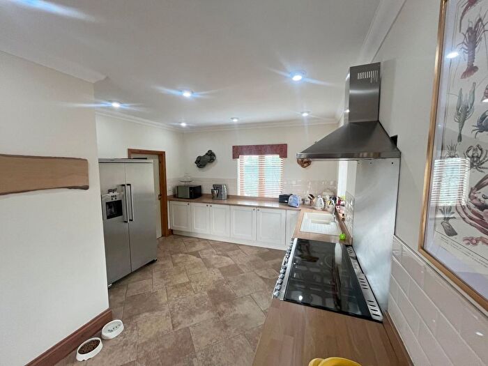 6 Bedroom Detached House For Sale In North Brink, Wisbech, PE13