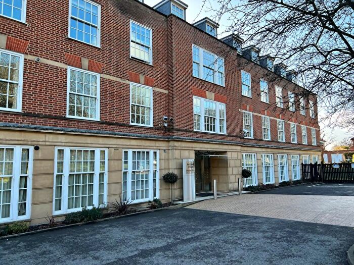 1 Bedroom Apartment To Rent In Bridge Road, Welwyn Garden City, AL8