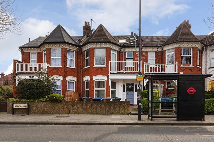 5 Bedroom Town House To Rent In Hamilton Road, Dollis Hill, NW10
