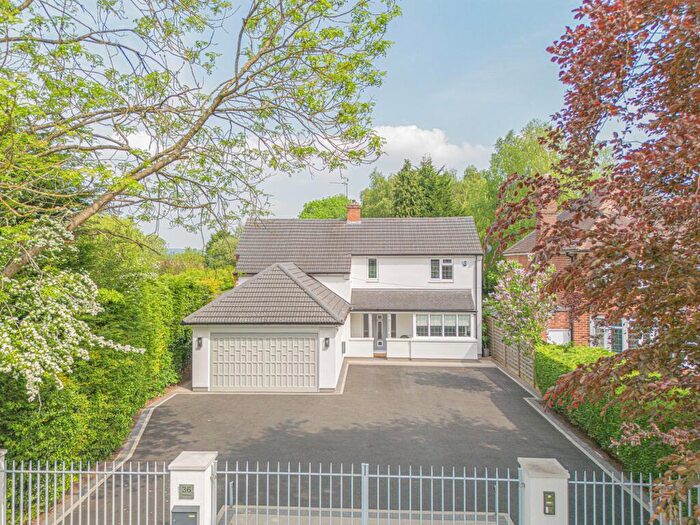 4 Bedroom Detached House For Sale In Diddington Lane, Hampton-In-Arden, B92