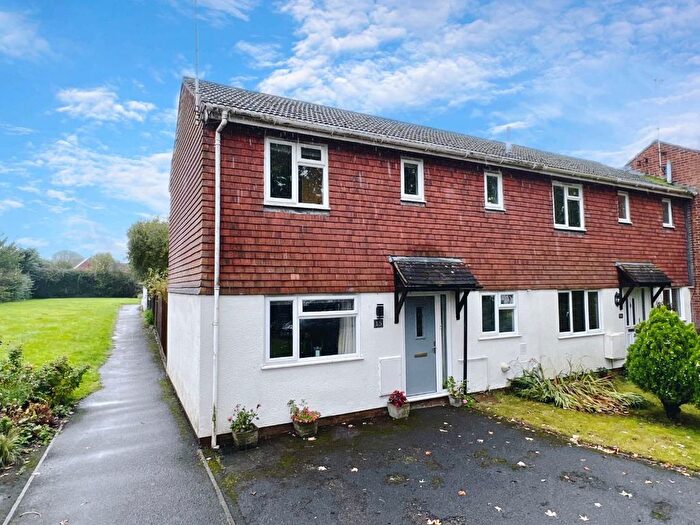 3 Bedroom End Terrace House For Sale In Hopes Grove, High Halden, Ashford, TN26