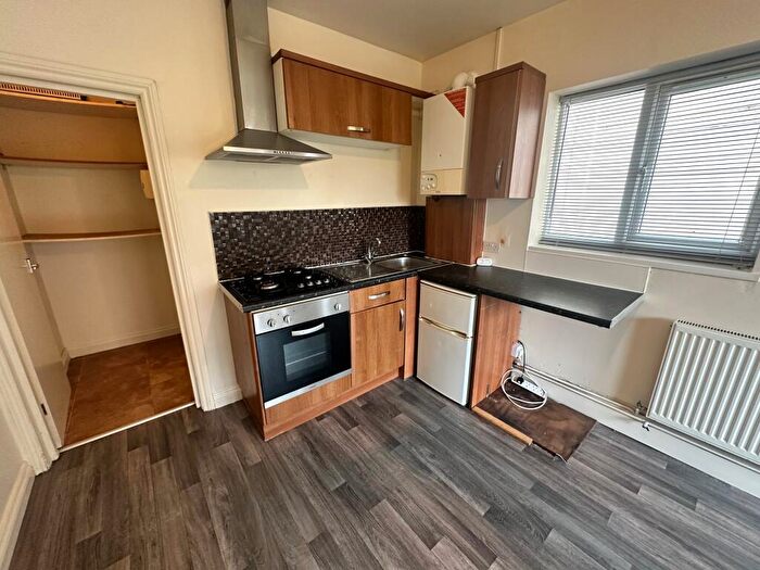 Studio To Rent In Wimborne Road, Bournemouth, BH9