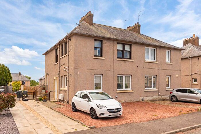 2 Bedroom Flat For Sale In Eldindean Terrace, Bonnyrigg, EH19