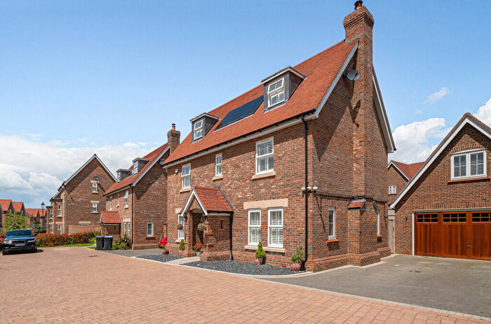 5 Bedroom Detached House For Sale In Bonnet Lane, Burgess Hill, West Sussex, RH15