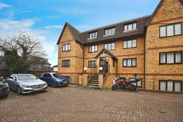 1 Bedroom Flat To Rent In Lower Park Belvedere, DA17