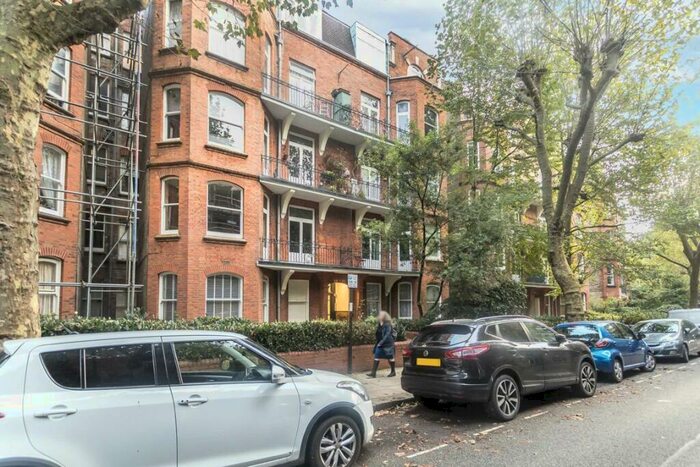 3 Bedroom Flat To Rent In Lissenden Gardens, Dartmouth Park, NW5