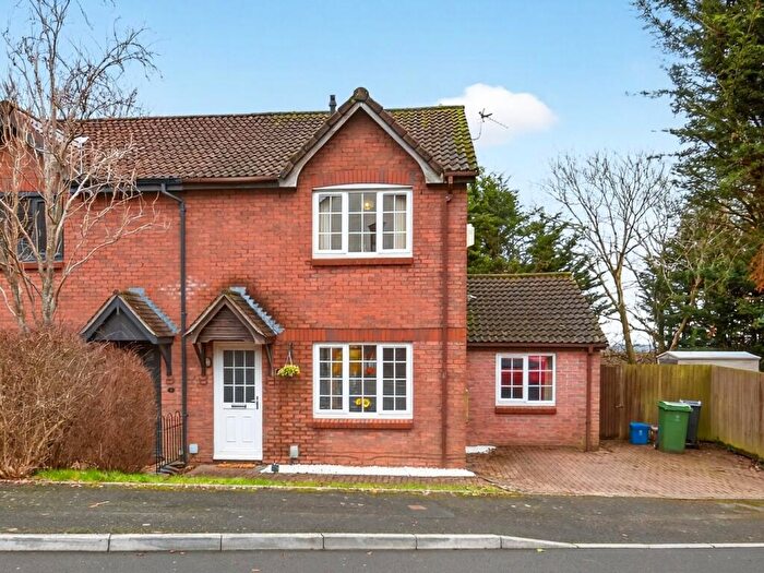 3 Bedroom Semi Detached House For Sale In Canopus Close, St. Mellons, Cardiff, South Glamorgan, CF3