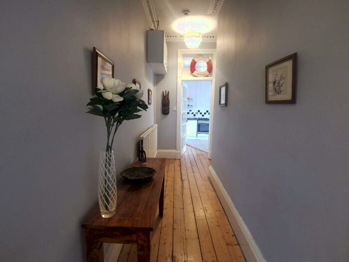 2 Bedroom Flat To Rent In Garthland Drive, Dennistoun, Glasgow, G31