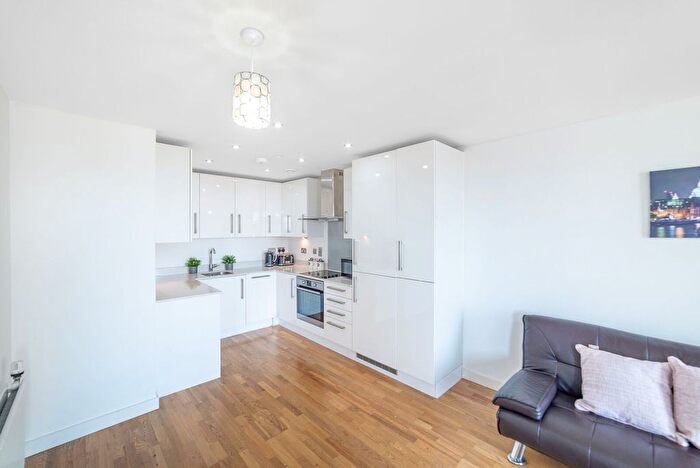 1 Bedroom Flat For Sale In High Road, Wembley Park, Wembley, HA9