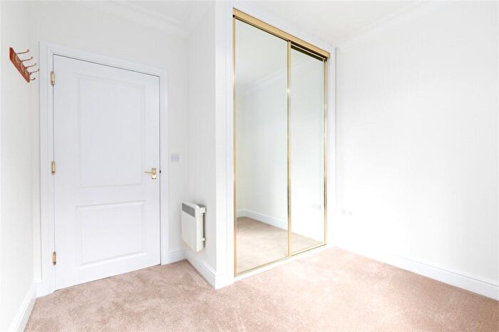2 Bedroom Apartment To Rent In Christine Ingram Gardens, Bracknell, Berkshire, RG42