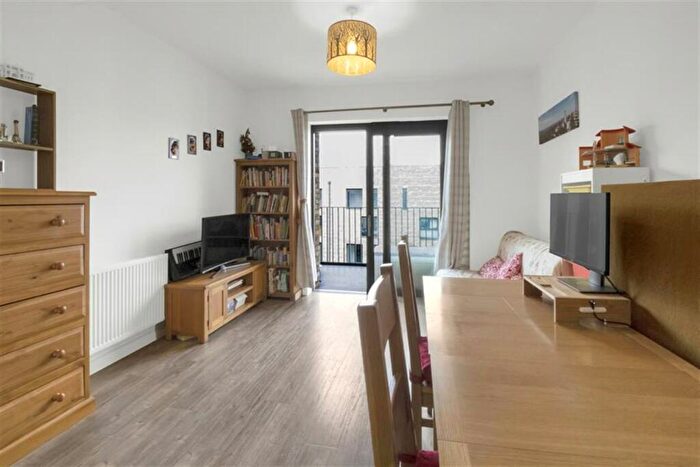 1 Bedroom Apartment To Rent In Kingfisher Heights, Bramwell Way, London, E16